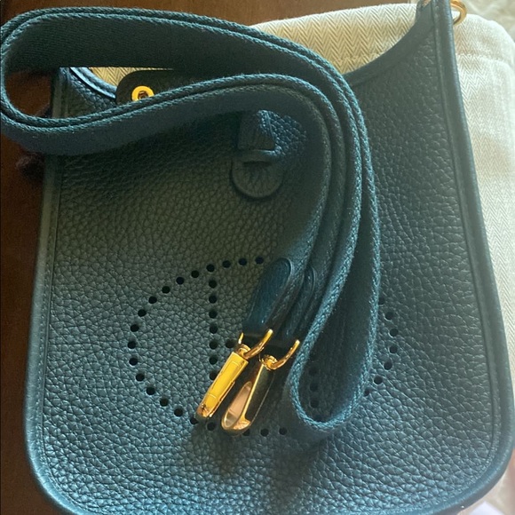 Hermes Clemence Amazone Evelyn TPM 16 - Picture 3 of 3